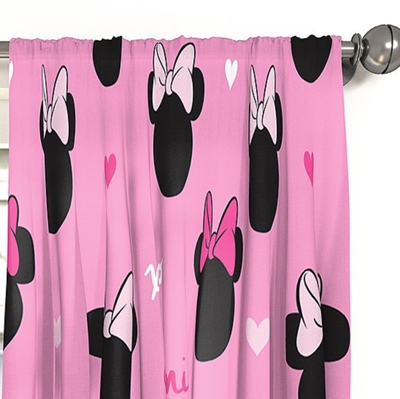 COURTAINS/DISNEY WINDOW PANELS - Picture 3 of 5